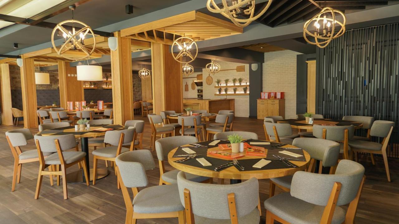 Evrika Club - Resort