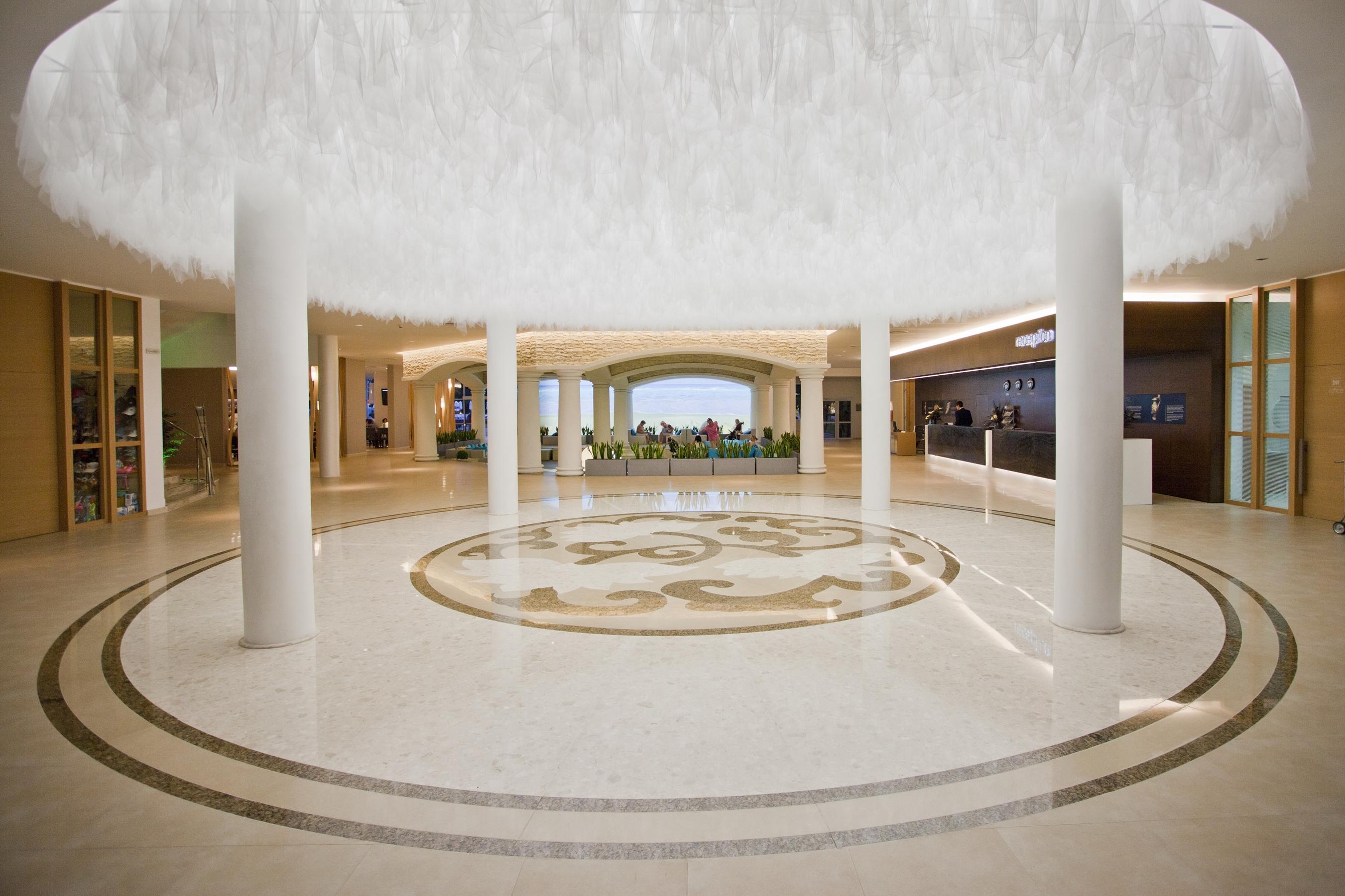 Evrika Club 4*